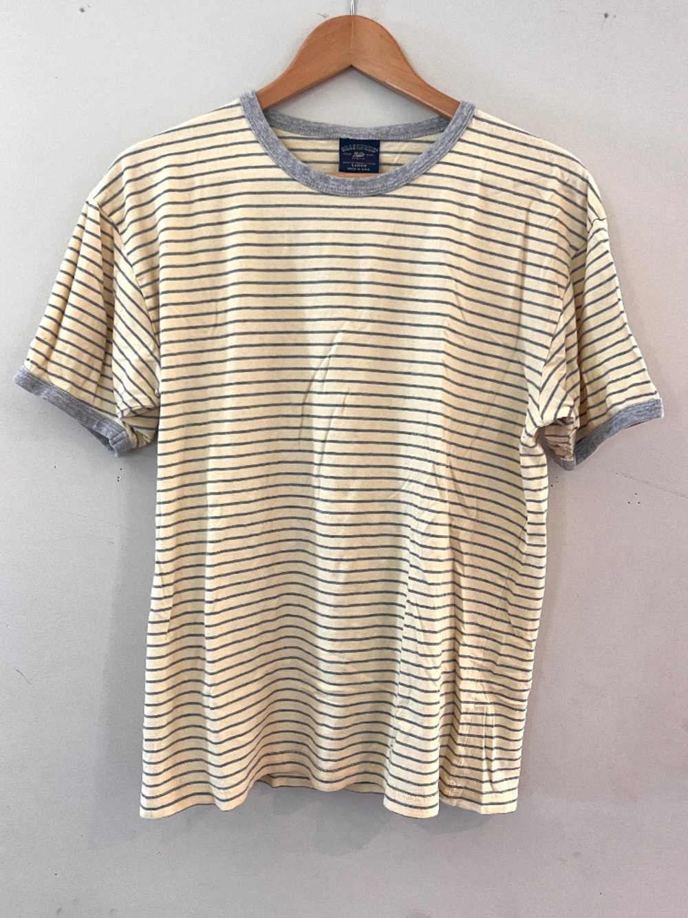 Bill's Khakis Men's Large Striped T-Shirt
